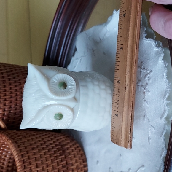 Owl bottle 🦉Avon perfume vintage Collectible green eyedbmilk glass 70s retro - Picture 13 of 13